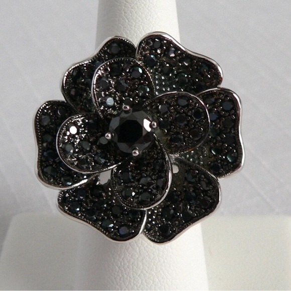 Park Lane Jewelry - Park Lane TWILIGHT Ring w/ Jet Black CZ’s Flower Ring Size 8